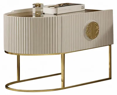 Image de Un élégant cadre de lit avec deux tables de chevet au design moderne