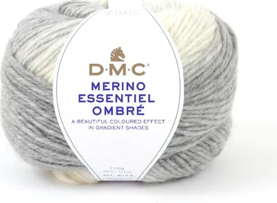 Zdjęcie produktu dla DMC Merino Essentiel Ombré – przędza o efektcie ombre, składająca się w 50% z wełny merynosowej i w 50% z akrylu (kolor 1004)