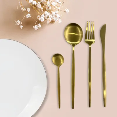 Image de Menagere 24 Pieces Dore Aura
