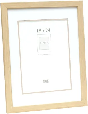Obrázek produktu pro Rám na fotografie z přírodního dřeva, rozměry 18x24 cm, s rámečkem (passepartout) o rozměrech 13x18 cm, značka Deknudt, model S43AH1