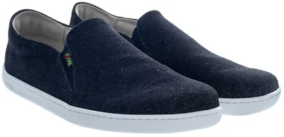 Image de Baskets basses noires, modèle slip-on – Taille 40