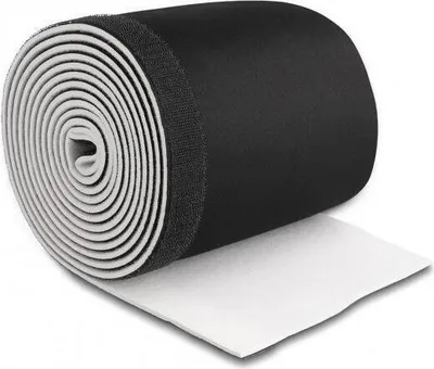 Imagen del producto de Manguera para cables de Delock, de neopreno, flexible, con cierre de velcro, 3 metros x 135 mm, color /blanco