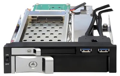 Produktbild von DeLOCK 47209, 13,3 cm (5.25"), I/O ports panel, Schwarz, SATA, SATA