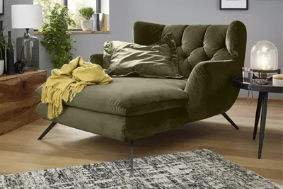 Produktbild von KAWOLA Longseat CHARME Velvet oliv