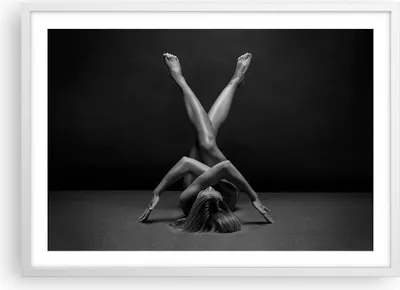 Produktbild von Gerahmtes Poster - Weißer Rahmen - Frau Gymnastik Yoga - 70x50 cm - Wand Bild - Wanddeko - Wandbilder - Kunstposter - Wandposter - Bilderrahmen - Bilder - Kunstdruck - Wanddekoration - P2WAA70x50-4957