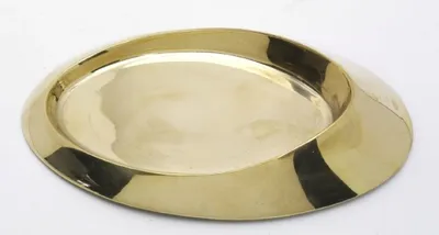 Produktbild von Kerzenteller Oval aus Messing in Gold poliert (Innen 13 x 8 cm) für Ovalkerzen, Ellipsenkerzen