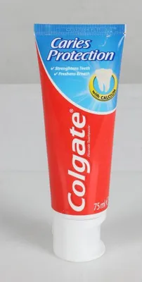 Image de Dentifrice Colgate Caries Protection Haleine fraîche 75ml