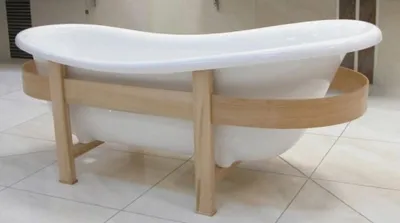 Zdjęcie produktu dla Casa Padrino luksusowa wanna retro biały / kolory naturalne 178 x 76 x wys. 73 cm - Wanna wolnostojąca z drewnianą ramą - Meble łazienkowe retro