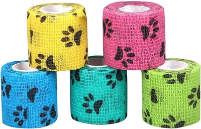 Produktbild von 5er-Pack selbsthaftende Verbandfolie, nicht gewebte, selbsthaftende Veterinärfolie für Hunde, Haustiere und Knöchelverstauchungen und Schwellungen (4,8 cm x 4,5 m) (Rot, Gelb, Blau, Grün)