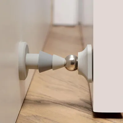 Obrázok produktu pre Magnetická zarážka na dvere - držiak na dvere na montáž na stenu alebo podlahu s magnetom