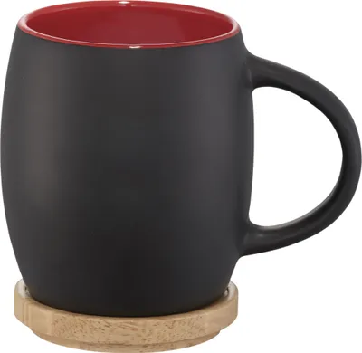 Productafbeelding van Avenue keramische beker "Hearth" met houten deksel/onderzetter, model PF235 (10,4 x 7,5 cm), zwart/rood