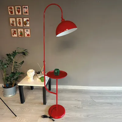 Produktbild von Rote Stehleuchte Beweglicher Kopf Modern Dekorativ Metall Wohnzimmer Arbeitszimmer Stehleuchte