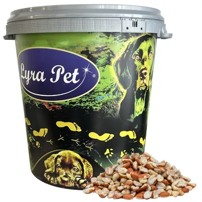 Produktbild von 10 kg Lyra Pet® Erdnusskerne Splits gemischt blanchiert und mit Haut in 30 L Tonne