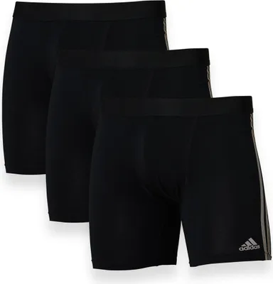 Produktbild von adidas Sportswear Active Flex Baumwolle 3 Stripes Long Short / Pant Weiche Nahtverarbeitung, Nachhaltig hergestellt, langlebig konzipiert, Realasting Baumwolle™, Langlebigkeit auch nach vielen Wäschen