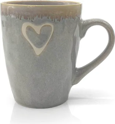 Produktbild von Stoneware Becher mit Henkel "Herz" sand