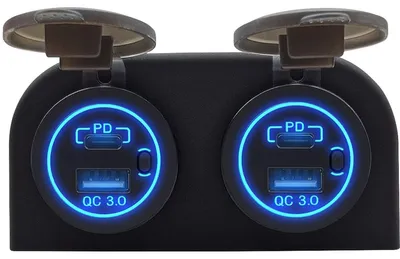 Produktbild von ProRide 12V USB/USB-C 4‑Port Autolader mit Schalter, QC3.0, Blau