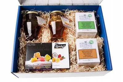 Produktbild von Geschenkbox Griechenland Feinkostkorb mit Honig, Tee und Süßigkeiten