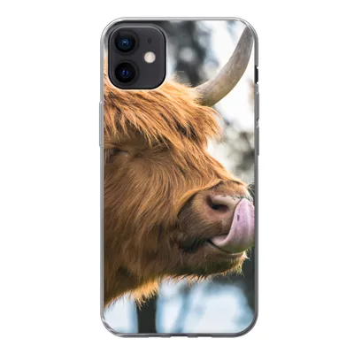 Produktbild von MuchoWow® Handyhülle Schutzhülle Hülle für iPhone 12 mini Schottischer Highlander - Nase - Baum Silikon Softcase Handy Hülle - Bild
