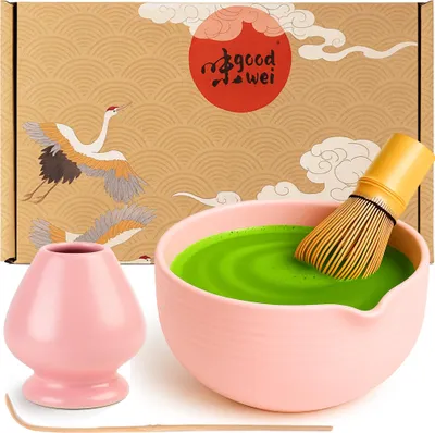 Immagine prodotto di Set Matcha "Camellia Pink" con ciotola con beccuccio, frustino e supporto – set raffinato in Vetroceramica fine per un matcha cremoso e una cerimonia del tè elegante