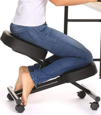 Produktbild von LUCKZON Kniestuhl, ergonomisch, höhenverstellbar (53-71 cm), gegen Rückenschmerzen, gepolsterter Sitz & Kniebereich, 4 Doppelrollen mit Bremsen, schwarz, Eisen, Schaum, Kunstleder, bis 115 kg