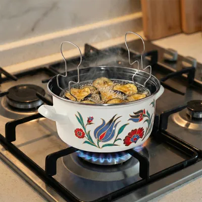 Produktbild von Serenk Emaille-Frittiertopf, 22 cm, 4 L, dekoriert, mit Glasdeckel, Frittierkorb, dunkelblauem Kunststoffknauf, induktionsgeeignet, für alle Herdarten