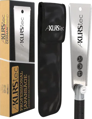 A product shot of a Japanese saw and its packaging.