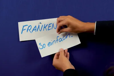 Produktbild von FRANKEN Moderationskarten 205x95mm 500 Stk Präsentationskarten Weiß Büro Hotel