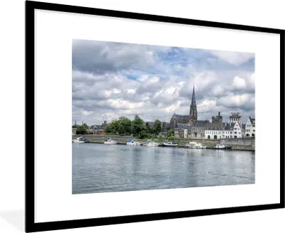 Produktbild von MuchoWow® Gerahmtes Poster Wasser - Maastricht - Luft 90x60 cm - Poster mit Schwarzem Bilderrahmen Wandposter Rahmen Foto Bilder - Wanddekoration - Fotos