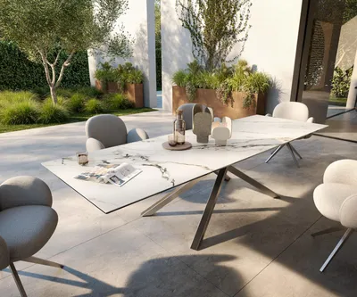 Produktbild von DELIFE Outdoortisch Edge 300x100 cm Keramik Calacatta Luxe Weiß-Gold-Grau Kreuzgestell Rechteck Edelstahl