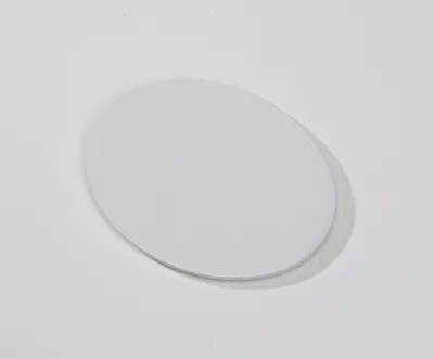 Produktbild von Kerzenteller Flachteller Oval Alu gebürstet Weiß 10 x 8 cm ideal für Ovalkerzen, Ellipsenkerzen, Taufkerzen, Hochzeitskerzen, Trauerkerzen