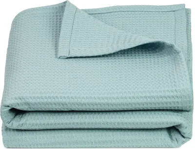 Produktbild von Kuscheldecke in 150x200 cm knitterarme und atmungsaktive Couchdecke in hellblau, Waffelmuster