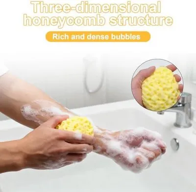 Produktbild von 4er-Set Badeschwämme mit Aufhänger – ultraweiche Duschschwämme aus Naturmaterialien mit Peeling-Effekt für eine sanfte Hautpflege, reichhaltiger Schaum, 1 Aufhänger