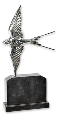 Produktbild von Bronzeskulptur einer fliegenden Schwalbe Replikat Retro Design Dekoration