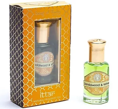 Image de Huile parfumée Ayurveda au bois de santal et au vétiver - paquet de 6 pièces - 10 ml