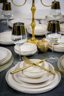 Obrázok produktu pre Hermia Concept, kvalitná súprava riadu (24 kusov) vyrobená zo 100% porcelánu, biela a zlatá