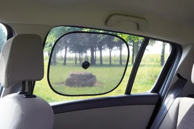 Produktbild von Carlinea Auto Sonnenschutz Seitenscheibe faltbar Klar/Schwarz 36cm