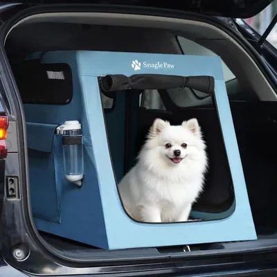 Produktbild von Tragbare Hundebox für Autoreisen, zusammenklappbar, Metallrahmen, 3-türig, L 74 x B 55 x H 62 cm