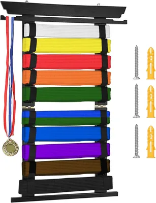 Productafbeelding van Vechtsport riemhouder voor 10 bamboe taekwondo riemen - Medail - Judo en karatetriem - Zwart