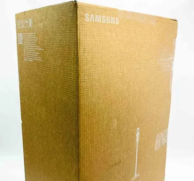 A cardboard box with Samsung branding and product information.