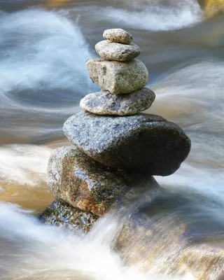 Obrázok produktu pre Stones Art Print Picture - Rock In The Surf, Zen (50 x 40 cm)