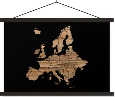 Produktbild von MuchoWow® Textilposter Karte von Europa - Holz - Schwarz 60x40 cm mit schwarzem Rahmen - Hölzernes