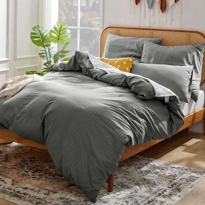Produktbild von Ibenzoa® Deluxe Microfaser-Bettwäsche-Set 200x200 cm, 2x 80x80 cm Kissenbezüge, 100% gebürstete Polyester-Mikrofaser 120 g/m, , Druckknopfverschluss