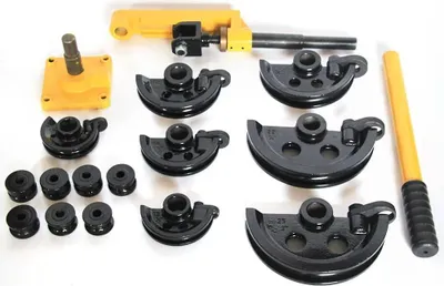 Produktbild von Manuelle Rohrbiegemaschine - Hand Rohrbieger 0–180° - Stahlwerkzeug - 7 große & 7 kleine Formen - Für Metall- und Kupferrohre - Schwarz