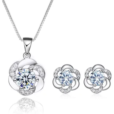 Immagine prodotto di Set di gioielli da donna in argento 925, composto da una collana e orecchini a forma di fiori, con zirconi, e confezionato in una scatola regalo