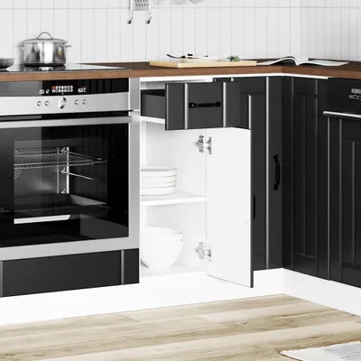 Obrázek produktu pro vidaXL Kuchyňská linka Lucca černá Materiál na bázi dřeva