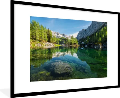 Produktbild von MuchoWow® Gerahmtes Poster Wasser - Berge - Felsen 90x60 cm - Poster mit Schwarzem Bilderrahmen Wandposter Rahmen Foto Bilder - Wanddekoration - Fotos