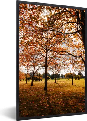 Produktbild von MuchoWow® Gerahmtes Poster Herbst - Herbstblätter - Natur 60x90 cm - Poster mit Schwarzem Bilderrahmen Wandposter Rahmen Foto Bilder - Kunst