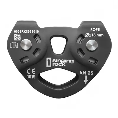Tandem Seilbahnrolle von singing rock; geeignet für Seile bis Ø 13 mm; mit einer maximalen Belastung von 25 kN.