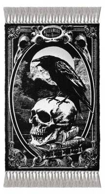 Produktbild von Poe's Raven Gothic Teppich als Wohndeko 97x51cm