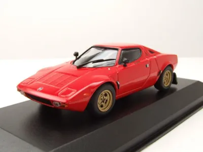 Produktbild von Maxichamps 940125020 Lancia Stratos 1974 rot 1:43